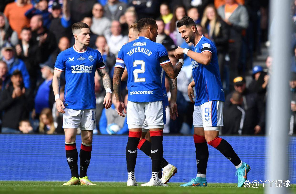 虎扑体育-游泳杯赛焦点战:南城迅豹队读秒扳平陇右巨龙队,客场强势带走胜利。复盘值得玩味的简单介绍