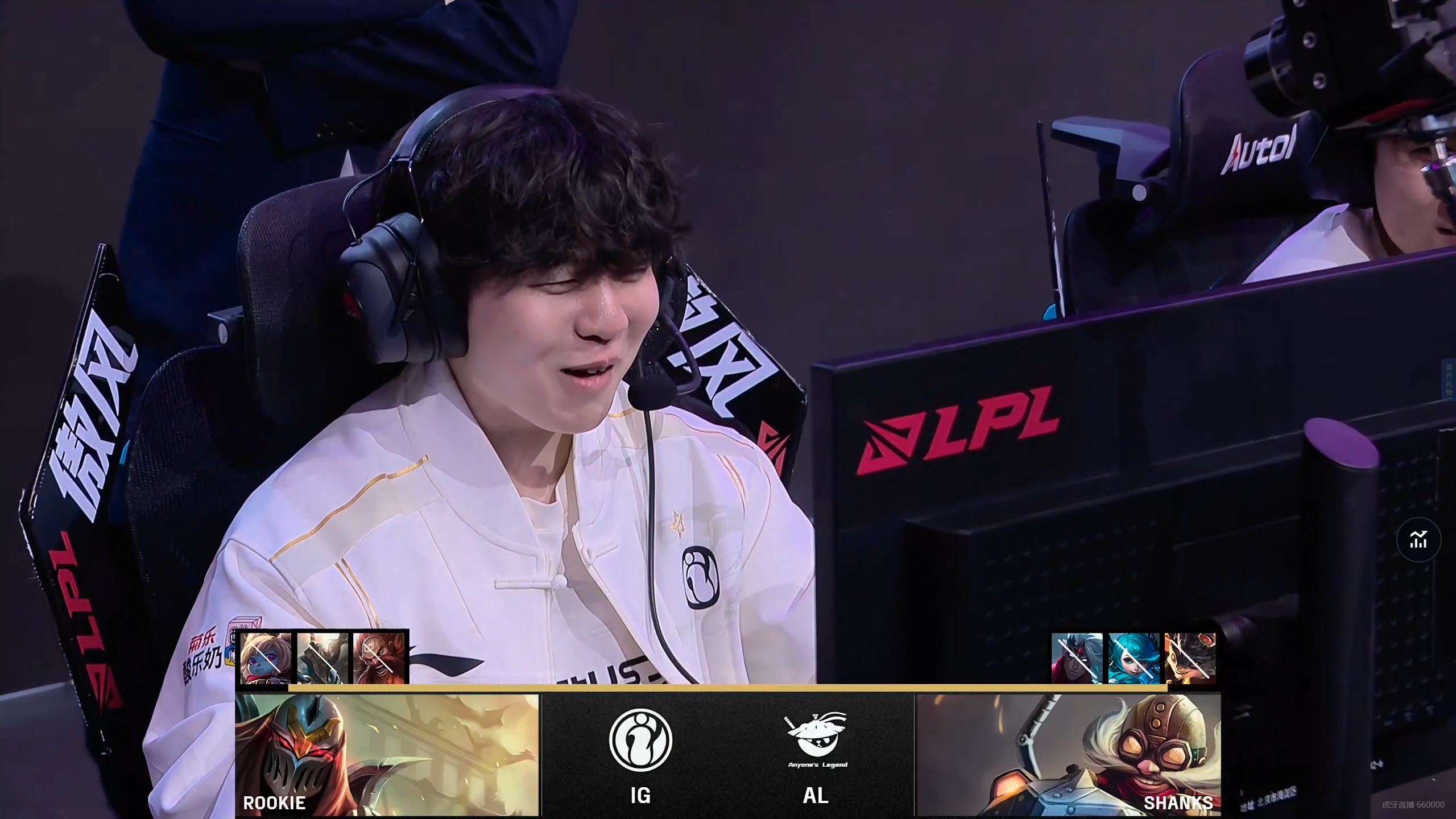  险胜首场状态出色，FPX观众沸腾！，Karsa重返赛场观众掌声雷动