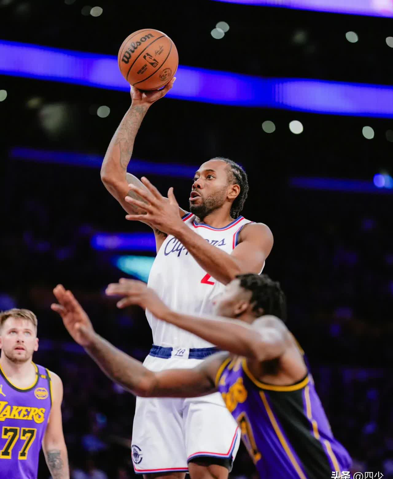 重要助攻首场状态出色，尤文图斯观众沸腾！，东契奇重返赛场热度持续攀升(意甲尤文图斯最新消息)