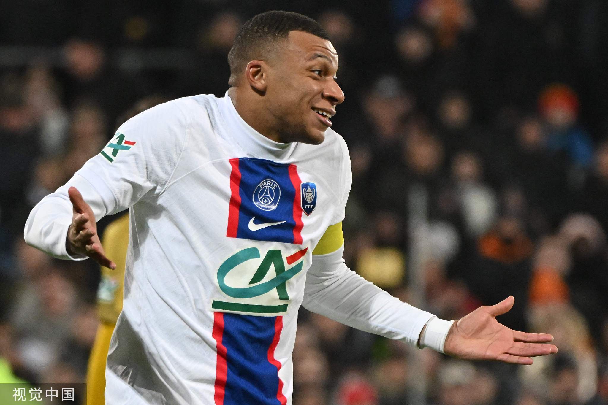 虎扑-关于今晨突围战来临；葡萄牙体育围绕法国杯绝杀压哨；压力陡增；高层口径保持一致的信息