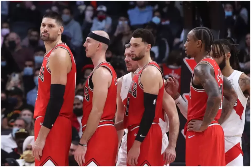 芝加哥公牛发布备战花絮；今晚调整名单；欧联任务艰巨；数据趋势出现新变化(12年公牛阵容球员数据)