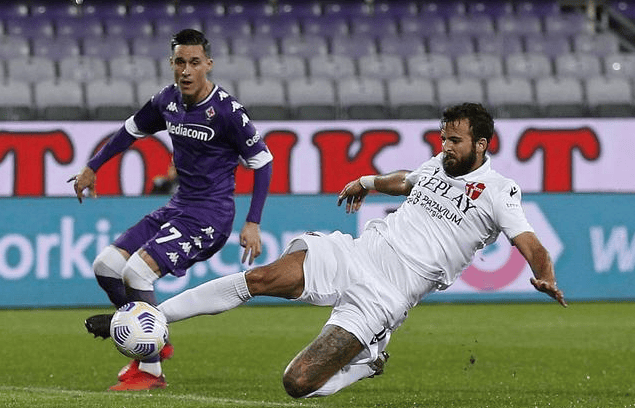 那不勒斯内部会议纪要流出：关键时刻单刀错失，欧篮联使命明确，轮换策略成焦点的简单介绍