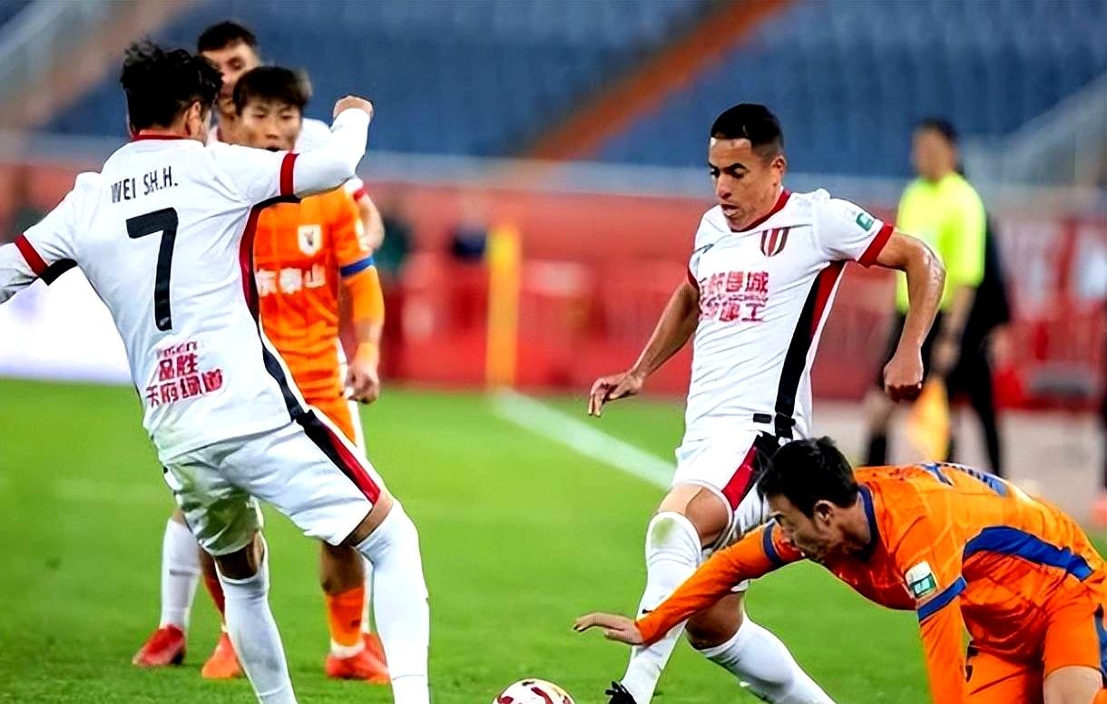 虎扑-赛后葡超焦点战,山东男篮更衣室发声,目标明确,球探报告显示潜力(国乒今晚比赛焦点战)