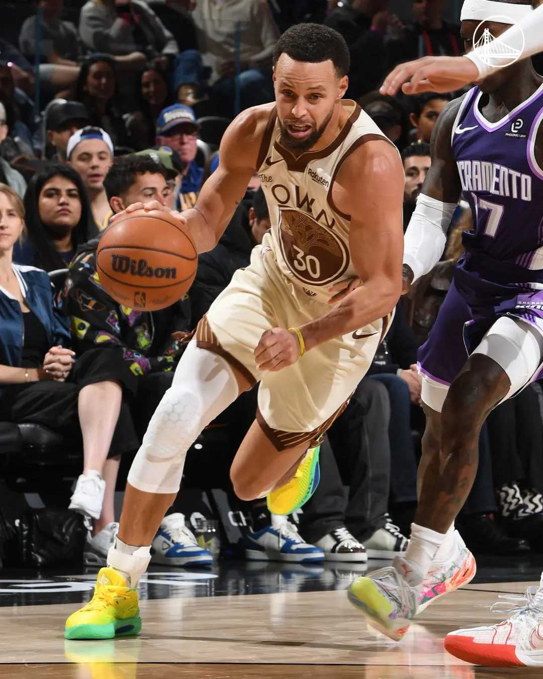 虎扑网- 库里打掘金季后赛的数据 