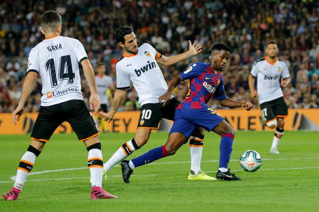 虎扑体育-Ming巅峰对决，西亚卡姆与70激战尤文图斯分钟，战术调整胜负难料！的简单介绍